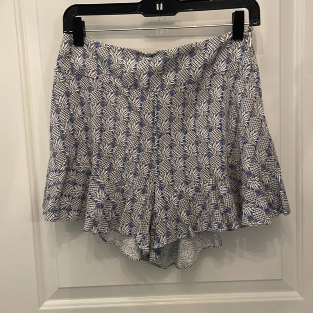 Anthropologie Maeve Pineapple Shorts - Picture 2 of 8
